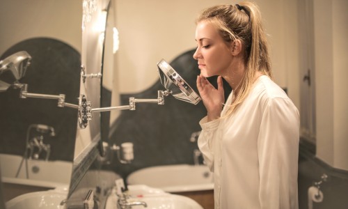 Кожни проблеми и акне